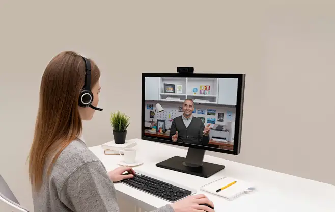 T-人物摄影内的花瓣采集图片-龘蹀躞耄耋3926