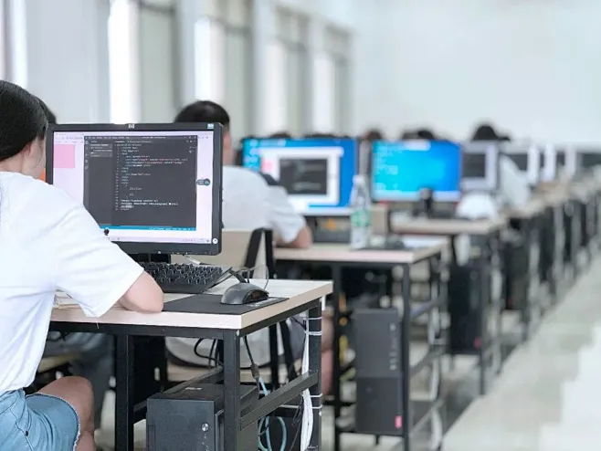 叩丁狼教育|狼码教育-Java培训|前端开发培训|软件测试培训